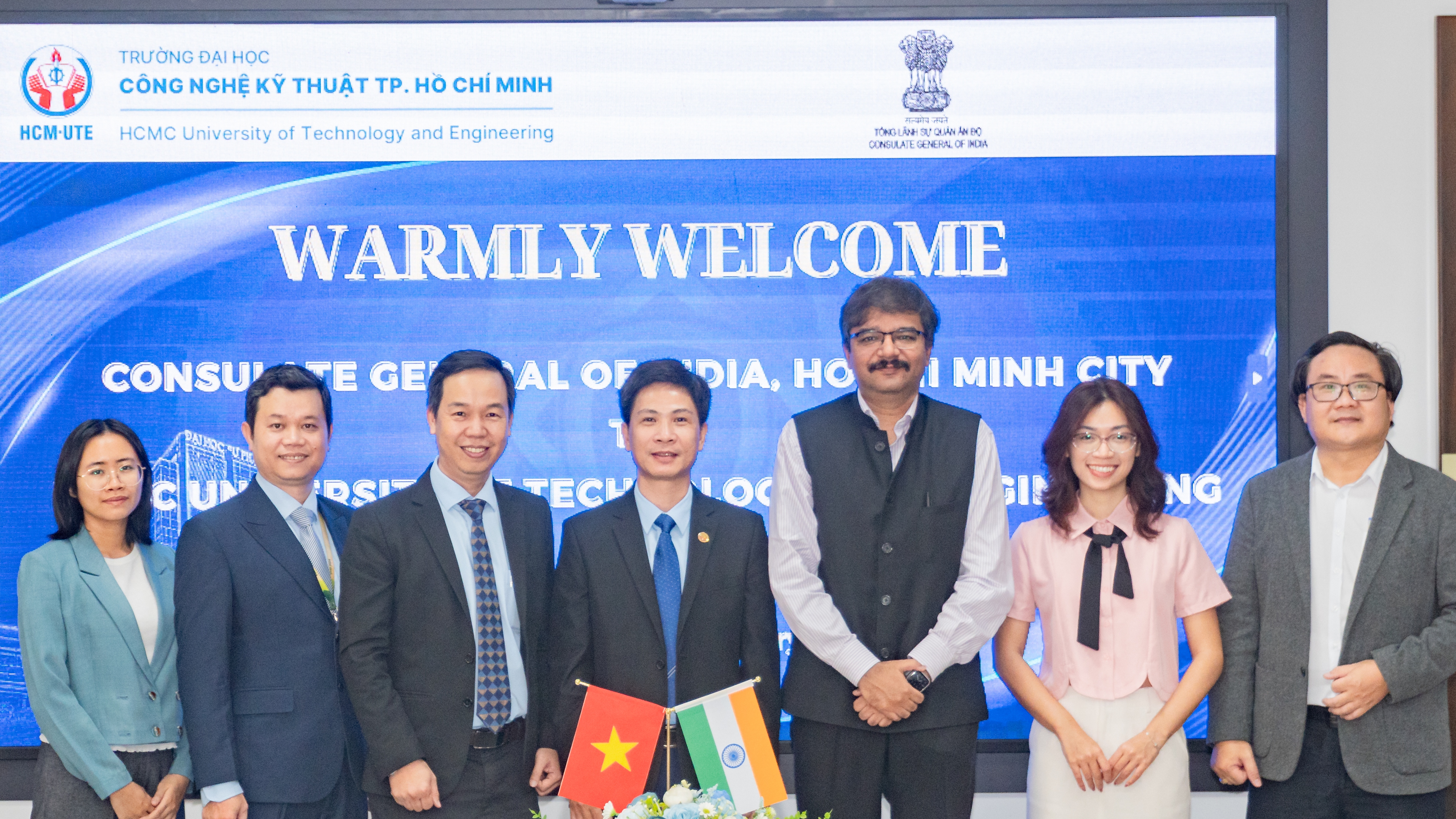 HCM-UTE welcomed the Consulate General of India in Ho Chi Minh City for working session and “Opening Ceremony of India Corner" (21/01/2026)