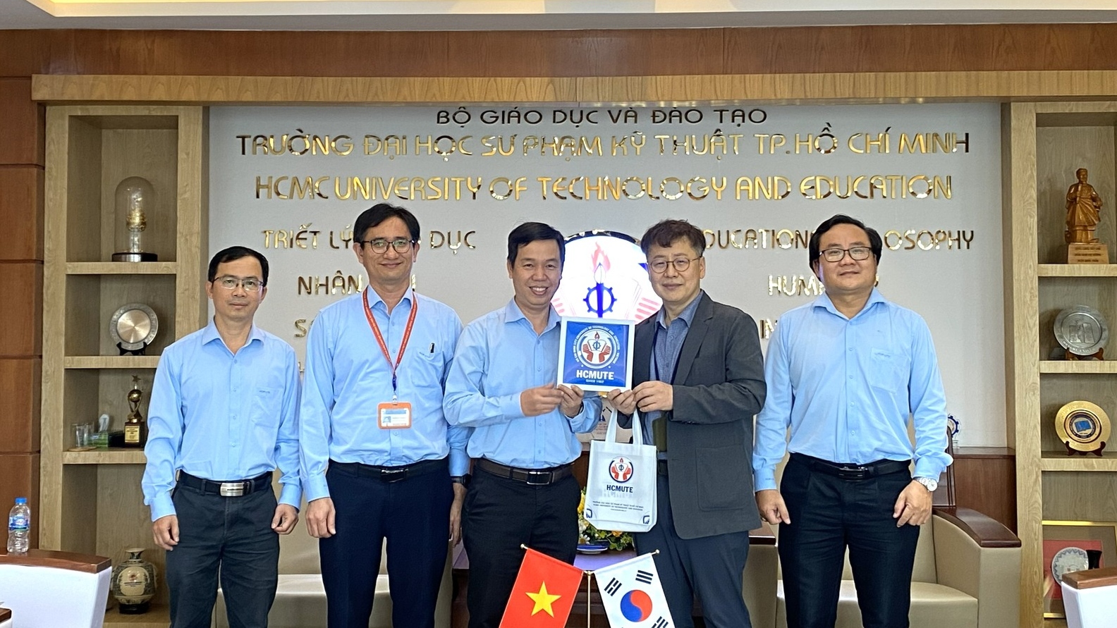 Expanding Global Horizons: HCM-UTE welcomes Daeduk University (28/01/2026)