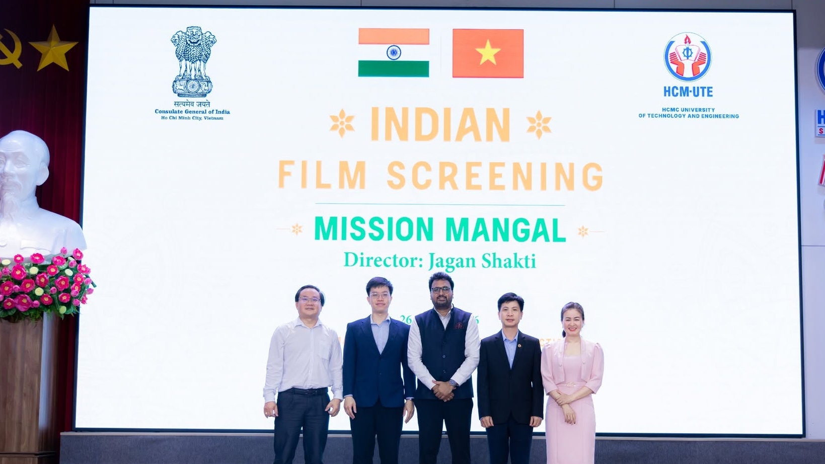 Students from HCM-UTE exploring the culture of India through cinema (26/08/2026)