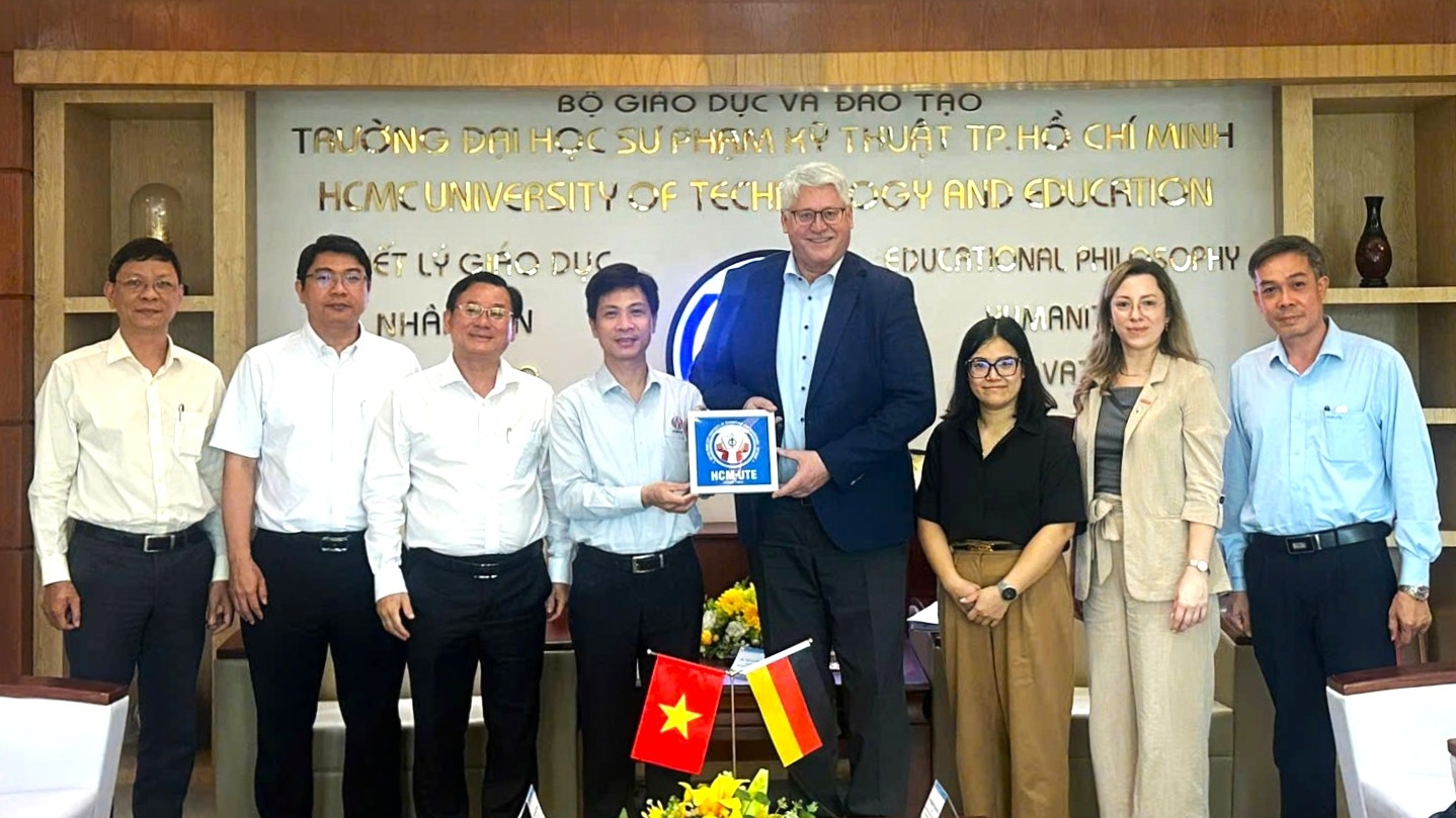 Strengthening Vietnam-Germany Academic Collaboration: HCM-UTE Welcomes HWK Erfurt! (20/03/2026)