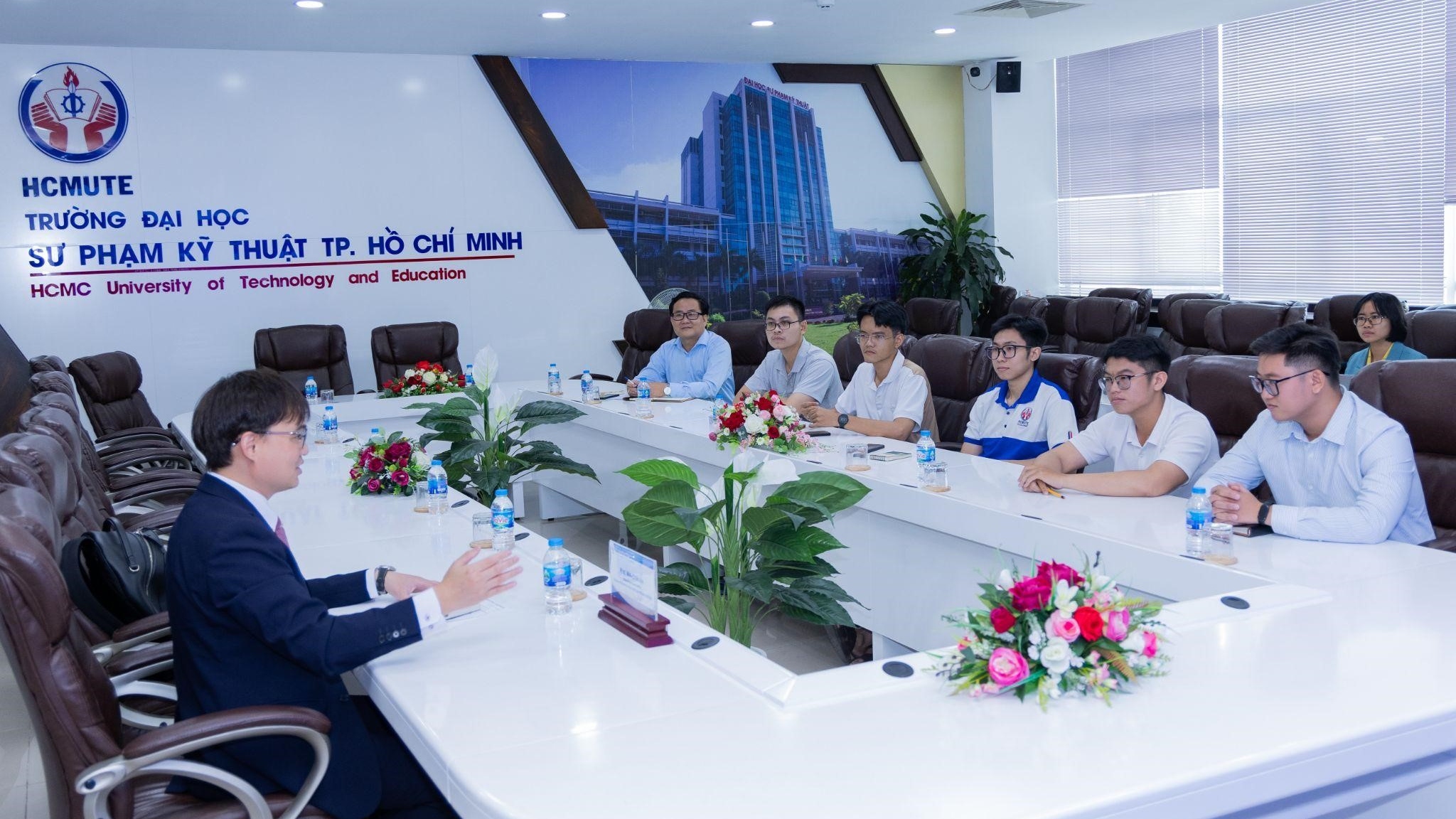 HCMUTE Promotes Educational and Research Cooperation with Taiwan