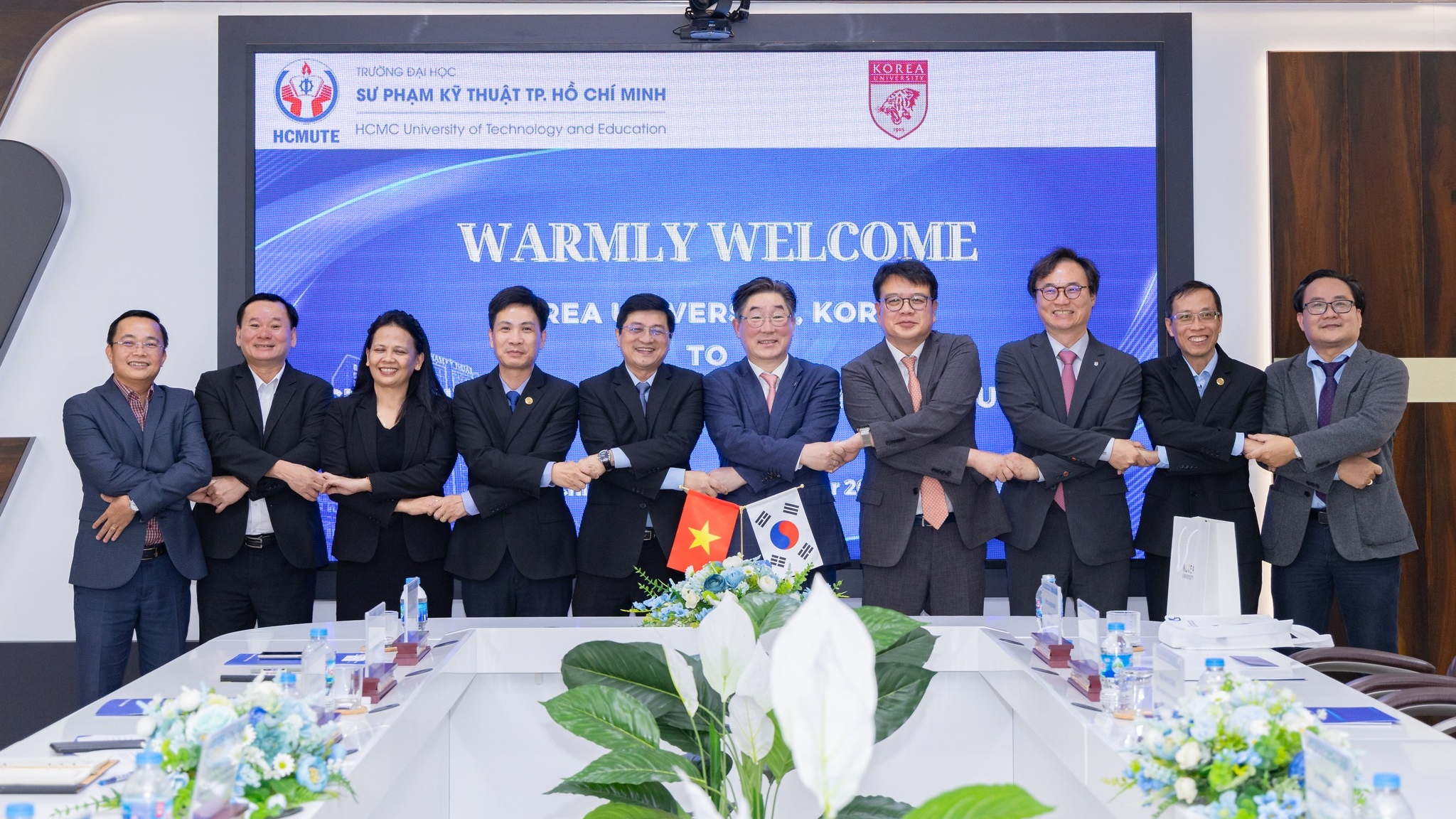 HCMUTE Welcomes Delegation from Korea University
